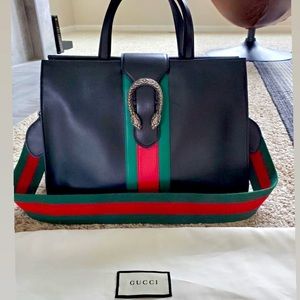 Gucci Black Leather Bag